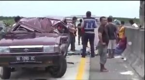 Satu Keluarga Alami Kecelakaan Tunggal di Jalan Tol Medan – Tebing Tinggi