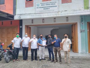 KC FSPMI Labura dan PT. AAL Sepakati Pembayaran Kekurangan Upah Pekerja.