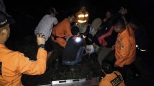 3 Orang Pemudik Ditemukan Hanyut di Sungai Sumbar