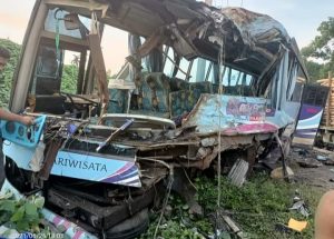 Kecelakaan Maut Bus PT.Pulau Intan Subkontrak PT Rapp