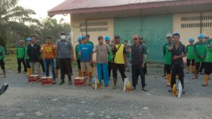 PTPN IV Beri Bantuan Sembako Untuk Memotivasi Kinerja Pemanen Afdeling II