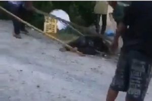 Aksi Brutal Warga Ini Jangan Ditiru, Usir dan Aniaya Membabibuta Penderita Copid 19 Karena Keberatan Isoman di Kampungnya