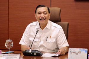 Luhut : Kita Akan Hidup Bertahun-tahun Dengan Masker, Berikut Alasannya
