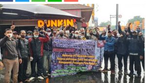 Dua Tahun Tidak Digaji, Serikat Buruh Dunkin Donuts Demo, Ini Tanggapan Perusahaan