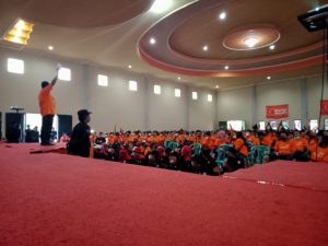 Detik- detik Presiden Partai Buruh Disambut Meriah Pendukungnya di Jawa Timur