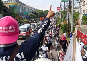 Gubernur Banten Dipilih Rakyat dan Buruh, Omo : Tapi Kok Takutnya Sama Presiden
