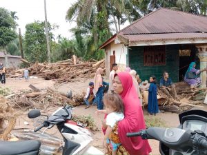 Ini 15 Desa Terdampak Banjir Bandang Palas, Pengungsi Butuh Makanan Anak, Tenda dan Selimut