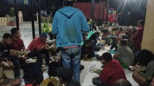 Sebuah Truk Pengangkut 54 Calon TKI Ilegal ke Malaysia Digagalkan Polsek Kualuh Hilir.