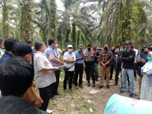 Masyarakat Desa Sumber Jaya Kuansing Apresiasi Pansus DPRD Provinsi Riau Dan Pemerintah Daerah Kuantan Singingi.