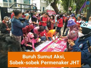 Ini Vidio Aksi Buruh Sumut Sobek-sobek Permenaker JHT Dihadapan Anggota DPRD Sumut