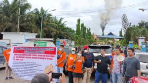 Perwakilan Organisasi Melakukan Aksi Damai ke Perusahaan Kebun Kelapa Sawit PKS PT.MUP Grup Asian Agri