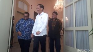 Jadi Presiden KSPSI Lagi, Andi Gani Jawab Isu ‘Mesra’ dengan Jokowi.
