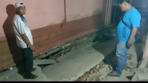 Rumah Ariok Nyaris Ambruk Akibat Proyek Jembatan di Pelalawan Pekanbaru – Riau