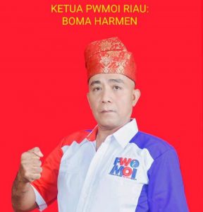 Ketua PWMOI Riau Mengaku Kecewa Terhadap Pelayanan Publik di Kejati Riau.