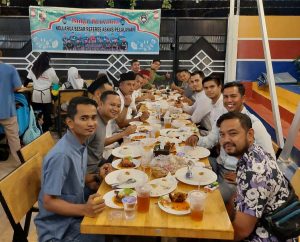 Referee Kabupaten Pelalawan Silahturahmi dengan Berbuka Bersama di Sorek Satu Pangkalan Kuras