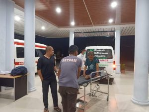 Anak Durhaka Telantarkan Ayahnya Yang Lagi Sakit, Miris Lihat Kondisinya.
