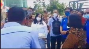 Kena PHK Unilever, Suara Buruh Sampai Bergetar Menahan Tangis saat Menyerukan Aspirasi: Air Mata Istri dan Anak Kami