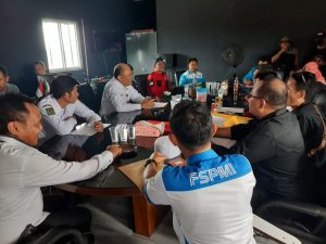 Kantornya di grudug, Kadisnaker Banten  Terima Buruh Untuk Beraudiensi