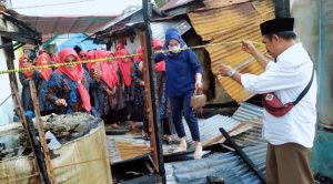 Nita Ariani : Bantuan ini Hasil Dari Kegiatan Bakti Sosial dengan Penggalangan Dana Yang kita Lakukan Sesama BEMD