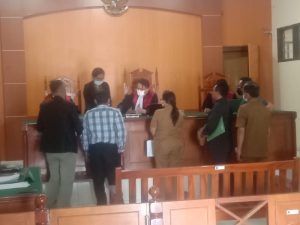 Sidang Pertama Gugatan Masyarakat Partibi Lama Melawan Bupati Karo Di PN Kabanjahe.