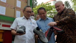Ternyata Ini Penyebab Pabrik Sepatu Nike Kabur dari RI ke Vietnam