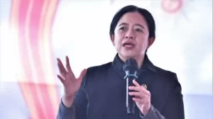 ‘Hanya di Era Puan, Petani Bisa Maju’, Momen Puan Maharani Tanam Padi Maju Padahal Mestinya Mundur