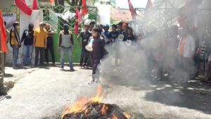 Tuntutan Belum Dipenuhi, Buruh Terus Geruduk PT WAHYU