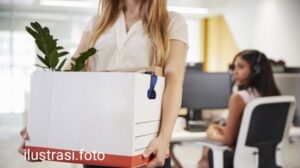Usai Viral Syarat Tidur Bareng Bos buat Perpanjang Kontrak, Simak Aturan PKWT
