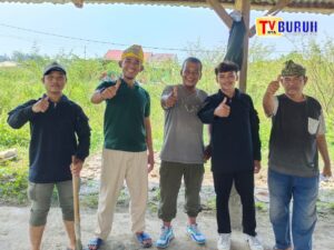 Laskar Khusus FUI-SU Pelatihan Khusus Cetak Bata Semen di workshop Laskar Janur Kuning dan Ikatan Keluarga Anak Melayu Serdang Sejiwa Sekata
