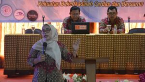 Srikandi FSPMI Eka Hernawati, Berikan Materi Delegasi Dalam Leadership