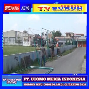 Kepala Desa Cinta Rakyat Langgar Undang Undang Desa Nomor 3 Tahun 2024 Hingga Diprotes Warga, Lebih Penting Pagar Besi Ketimbang Drainase