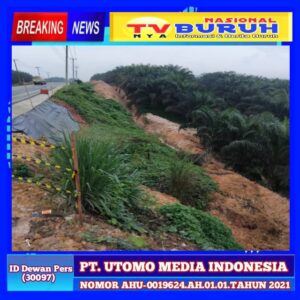 Baru Selesai Preservasi, Bahu Jalan Nyaris Longsor