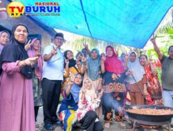 Berkunjung ke Hamparan Perak, dr. Asri Ludin Tambunan Berziarah Hingga Makan Bersama Masyarakat