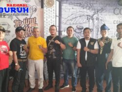 Ribuan Buruh Tuntut Upah Provinsi Riau Naik 8-10 Persen, Aliansi Buruh Riau Bersatu Siap Turun Ke Jalan