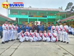 Kapolsek Muara Sipongi IPTU Irwan Sastra Dinata Saat Membacakan Amanat Menteri Sosial Pada Upacara Peringatan Hari Pahlawan