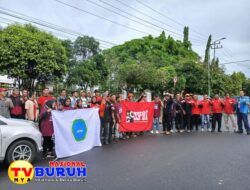 Tolak Upah Murah, Serikat FSP2KI Geruduk Kantor Gubernur Sumsel