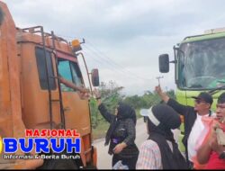 Musisi Anak Negeri Gelar Konser Amal dan Salurkan Bantuan Kepada Supir di Kemacetan Akibat Banjir Pelalawan