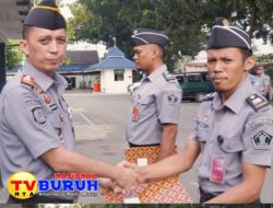 Rutan Kelas I Medan Berikan Penghargaan Pegawai Teladan Sebagai Bentuk Apresiasi