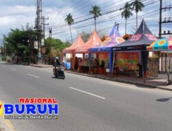 Buka Disetiap Bulan Ramadhan Stan milik Aktivis Buruh Menjual Minuman Teh Botol Sosro di Trotoar dan Terlihat Arus Lalu Lintas Aman, Lancar