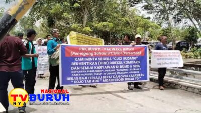 Di Ambang Rasa Kecewa, Puluhan Masyarakat Geruduk Kejari Rohil, Terkait Dengan Raibnya Dana PI Sebesar 488 Miliyar