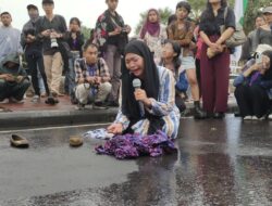 Aksi IWD Surabaya 2025 Soroti Eksploitasi Buruh Perempuan: “Arek-Arek Wani, Lawan Patriarki dan Diskriminasi!”