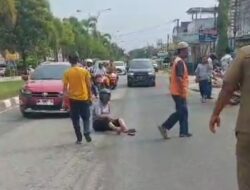 Solar Tumpah di Jalan Lintas Timur, Tiga Pemotor Terjatuh