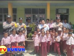 Polsek Panipahan Kembali Laksanakan Kegiatan Program Green Policing dan Penanaman Pohon