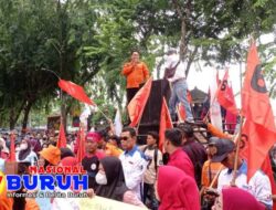 KC FSPMI Kabupaten Langkat dan Exco Partai Buruh Kabupaten Langkat Aksi Demo Gabungan di Medan