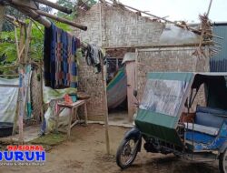 Miris!, Ibu Mariasih Guru Honorer di Tanjung Morawa Tempati Rumah Nyaris Ambruk
