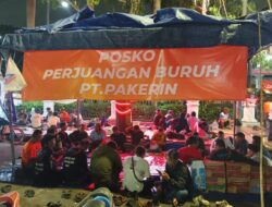 Kunjungi Posko Perjuangan PT Pakerin, PC SPL FSPMI Surabaya Berikan Bantuan dan Dukungan