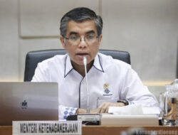 Ini Penjelasan Menaker Yassierli Prihal Naik atau Tidak, Upah 2026