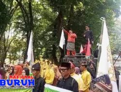 Ratusan Forum Melayu Bersatu Kabupaten Langkat Gelar Aksi dikantor Bupati Langkat