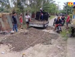 Warga: Pak Bupati! Tolong Perbaiki Jalan di Sememe Batu di Desa Sidomulyo Rusak Parah, Kadesnya Tidak Respon