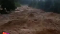 Sungai Batang Palembayan Agam Meluap Usai Hujan Deras